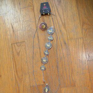 Paparazzi Green Stone 4 Piece Jewelery Set